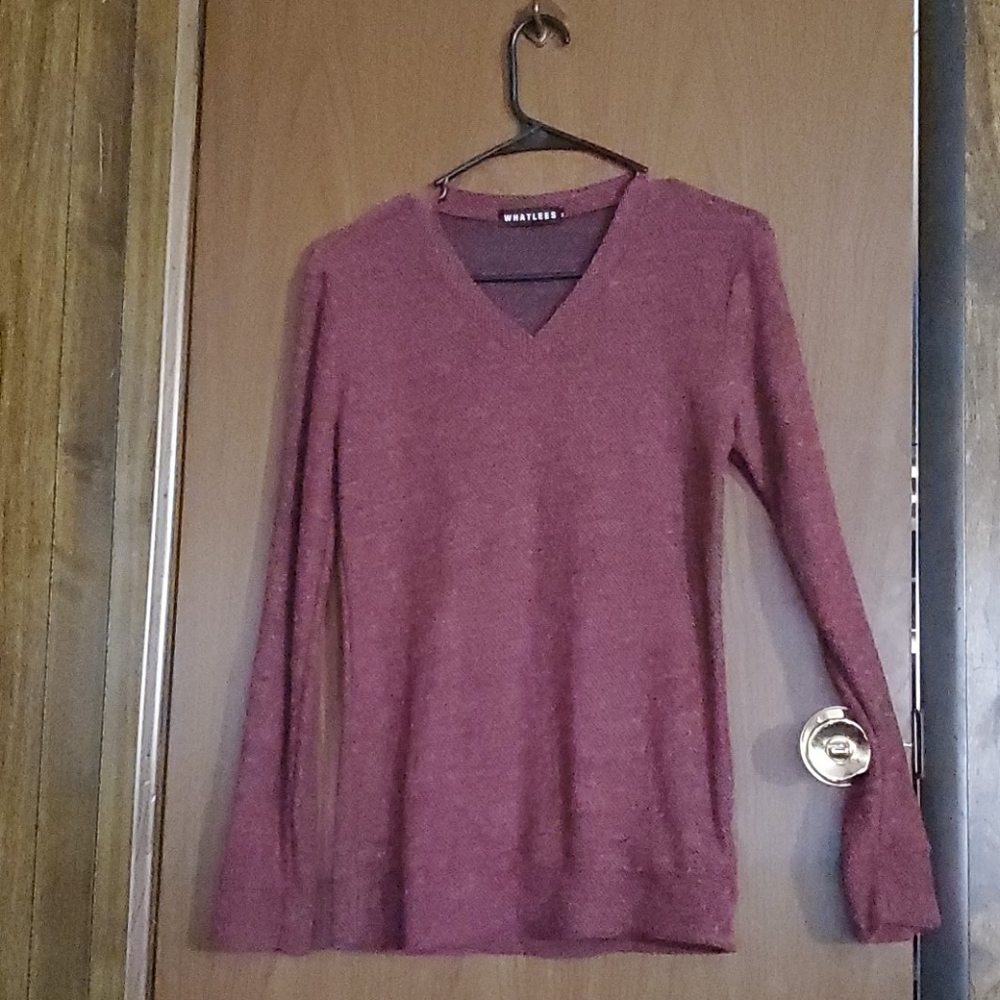 Men's maroon sweater